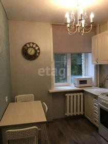 Купить трехкомнатную квартиру до 3,5 млн рублей в Курской области - изображение 24