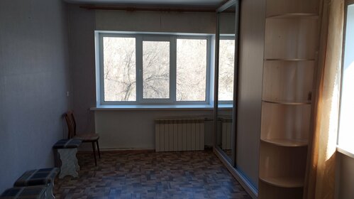 Купить однокомнатную квартиру гостиничного типа в округе Октябрьский в Липецке - изображение 2