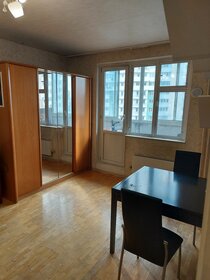 Купить однокомнатную квартиру с большой кухней на улице Озёрная в Люберцах - изображение 13