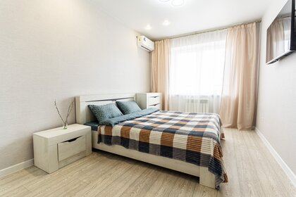 41 м², 1-комнатная квартира 2 100 ₽ в сутки - изображение 66