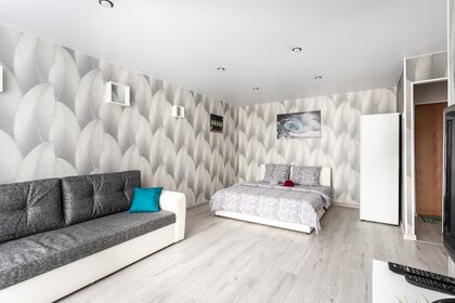 10 м², квартира-студия 1 700 ₽ в сутки - изображение 50