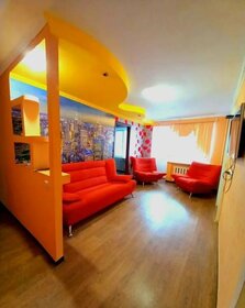 64 м², 3-комнатная квартира 1 800 ₽ в сутки - изображение 9