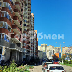 Квартира 42 м², 1-комнатная - изображение 2