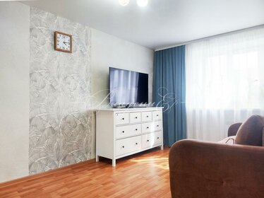 57 м², квартира-студия 3 200 ₽ в сутки - изображение 36