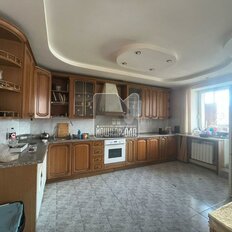 Квартира 148 м², 4-комнатная - изображение 1