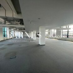 560 м², офис - изображение 1