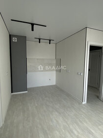 Купить трехкомнатную квартиру с ремонтом в районе Центральный в Воронеже - изображение 46