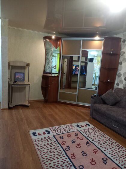 32 м², квартира-студия 2 700 ₽ в сутки - изображение 1