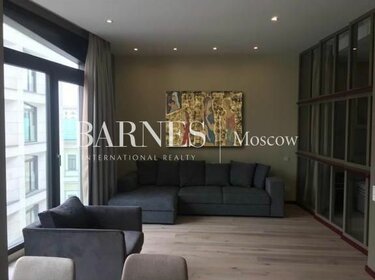 Купить квартиру-студию с дизайнерским ремонтом на улице Новый Арбат в Москве - изображение 20