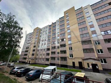 Купить двухкомнатную квартиру с парковкой на улице Советская в Добрянке - изображение 2