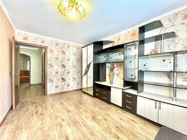 Купить квартиру с большой кухней на улице Орловская в Тюмени - изображение 3
