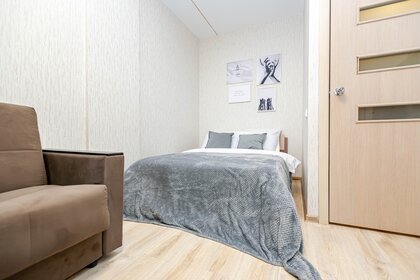 52 м², 1-комнатная квартира 2 200 ₽ в сутки - изображение 116