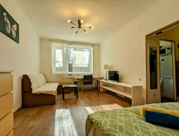 45 м², 2-комнатная квартира 3 500 ₽ в сутки - изображение 87