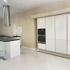 Квартира 155 м², 4-комнатная - изображение 2