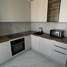 Квартира 70 м², 2-комнатная - изображение 1