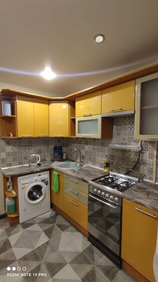 55 м², 1-комнатная квартира 3 000 ₽ в сутки - изображение 56