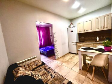 33 м², квартира-студия 2 800 ₽ в сутки - изображение 11