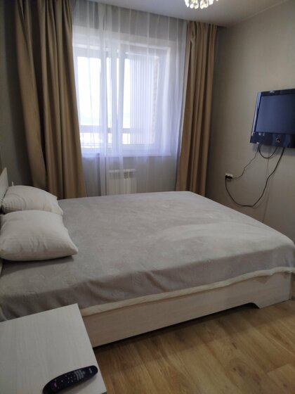 38 м², 2-комнатная квартира 2 800 ₽ в сутки - изображение 32