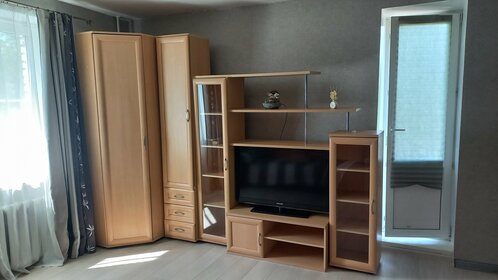 42 м², 1-комнатная квартира 2 800 ₽ в сутки - изображение 56