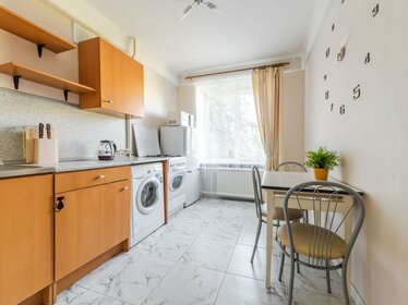 40 м², 1-комнатная квартира 2 300 ₽ в сутки - изображение 29