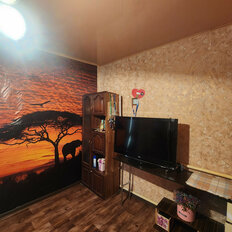 часть дома + 8 соток, участок - изображение 1