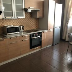 Квартира 70 м², 2-комнатная - изображение 1