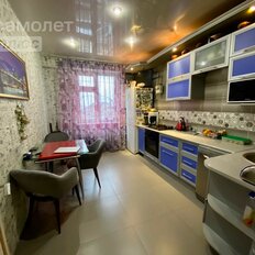 Квартира 132 м², 5-комнатная - изображение 1