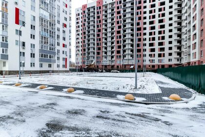 Купить квартиру на вторичном рынке в микрорайоне «Садовые Кварталы» в Москве и МО - изображение 25