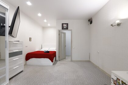 47 м², 2-комнатная квартира 3 800 ₽ в сутки - изображение 84