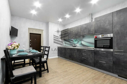 Купить трехкомнатную квартиру в многоэтажном доме на улице Рашида Нежметдинова в Казани - изображение 1