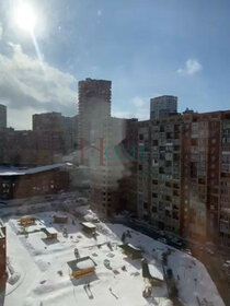 Купить 4-комнатную квартиру с парковкой в Челябинске - изображение 5