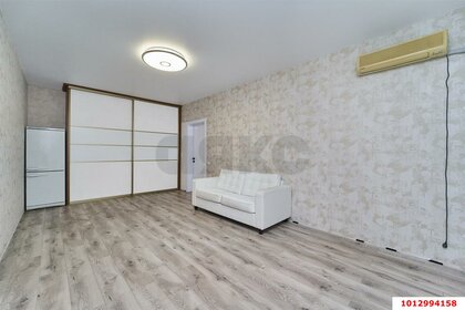 Купить трехкомнатную квартиру с балконом в районе Советский в Казани - изображение 8