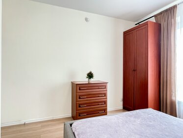 65 м², 3-комнатная квартира 4 399 ₽ в сутки - изображение 67