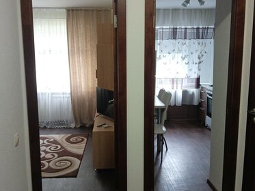 45 м², 1-комнатная квартира 1 800 ₽ в сутки - изображение 25