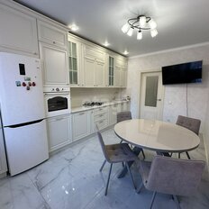 Квартира 117 м², 3-комнатная - изображение 1