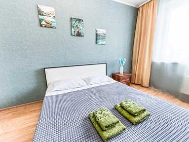 67 м², 2-комнатная квартира 3 190 ₽ в сутки - изображение 79