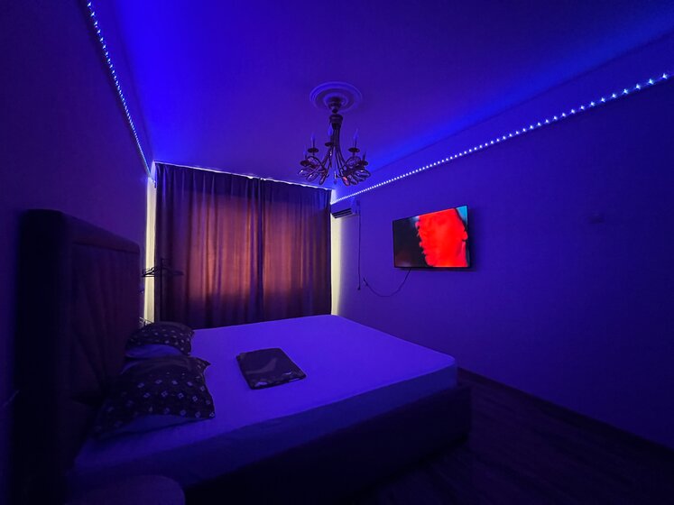 65 м², 2-комнатная квартира 2 500 ₽ в сутки - изображение 44