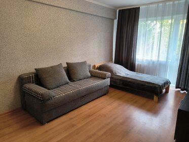 43 м², 2-комнатная квартира 2 200 ₽ в сутки - изображение 84