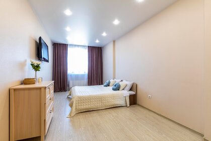 70 м², 3-комнатная квартира 3 000 ₽ в сутки - изображение 65