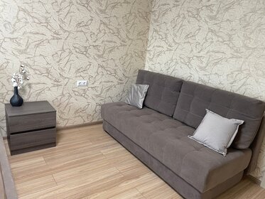 50 м², квартира-студия 1 700 ₽ в сутки - изображение 71