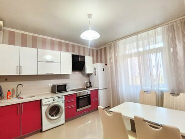 37 м², 1-комнатная квартира 2 300 ₽ в сутки - изображение 62