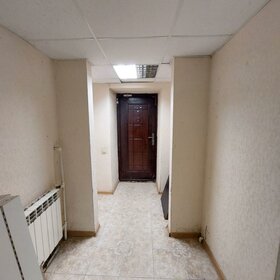 Купить трехкомнатную квартиру с высокими потолками в резиденциях «17/33 Петровский остров» в Санкт-Петербурге и ЛО - изображение 20