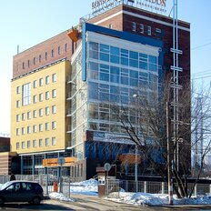 555,8 м², офис - изображение 1