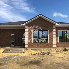 дом + 5 соток, участок - изображение 1