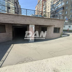 32 м², машиноместо - изображение 1