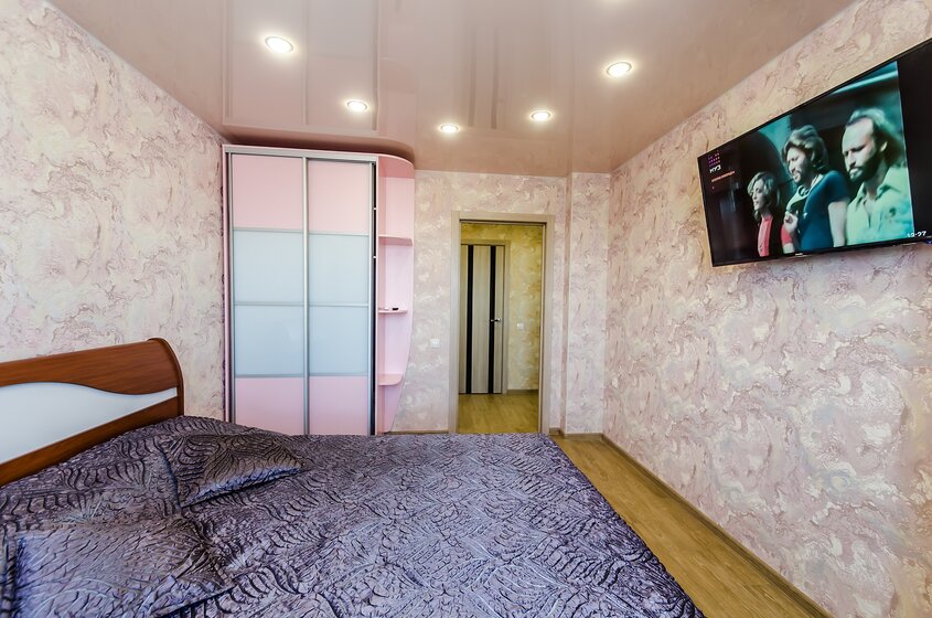 48 м², квартира-студия 2 500 ₽ в сутки - изображение 76