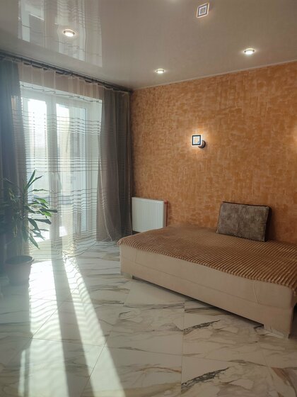 42 м², 1-комнатная квартира 2 000 ₽ в сутки - изображение 66