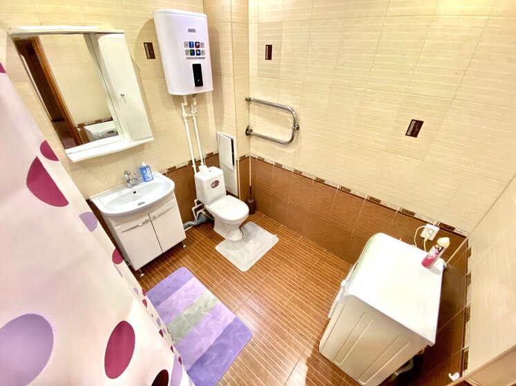 44 м², 2-комнатная квартира 2 400 ₽ в сутки - изображение 53