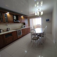 Квартира 84 м², 2-комнатная - изображение 1