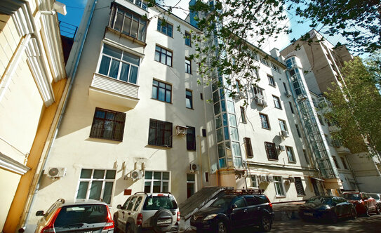 «Сталинка, я выбираю тебя!». Почему люди хотят жить в домах 30–50-х годов постройки